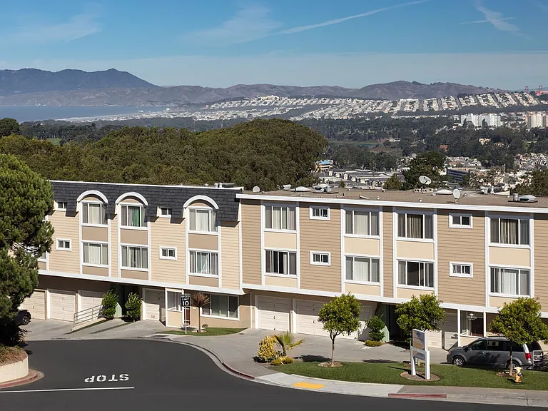 Terrace View — Photo 1