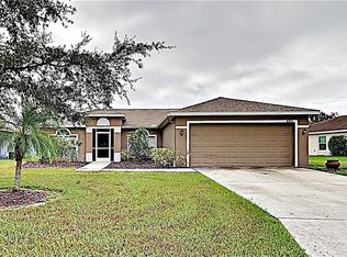 4004 Kingsfield Dr, Parrish, FL 34219