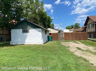 224 W Sweet Ave, Bismarck, ND 58504