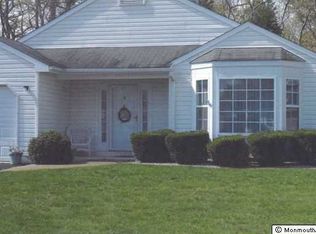 4 Mallard Dr, Brick, NJ 08724