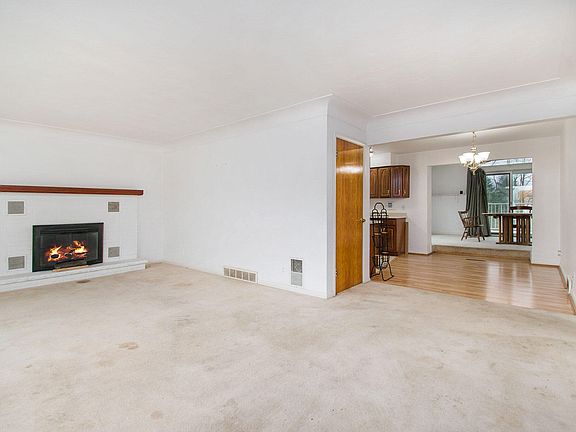 2nd image of 6390 Twilight Ave