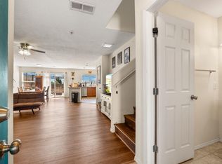 3038 Morrissey St SW, Albuquerque, NM 87121