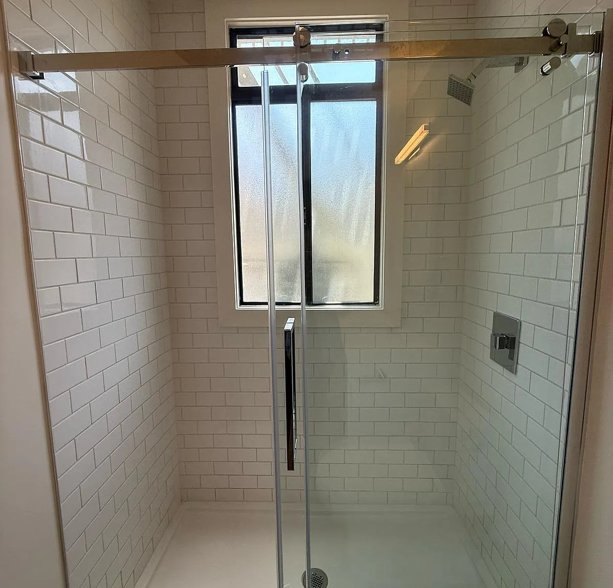 2 bed, $5,995 — Photo 3