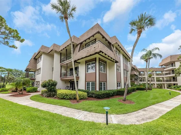 3035 Countryside Blvd APT 16B, Clearwater, FL 33761