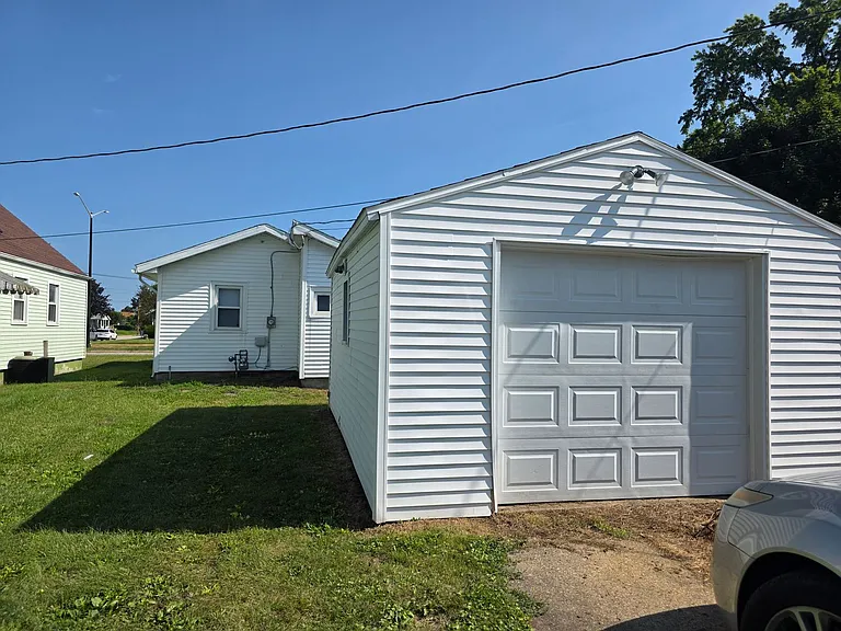 2721 Milburn Blvd — Photo 8