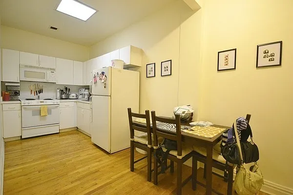 Rented by Bold New York | media 9