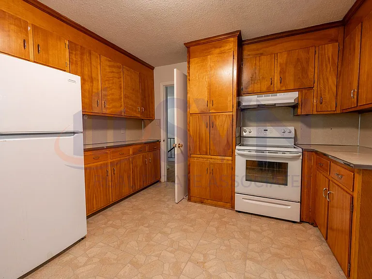 406 N Estes Dr — Photo 14