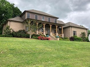 1011 Abermar Rounds, New Albany, MS 38652