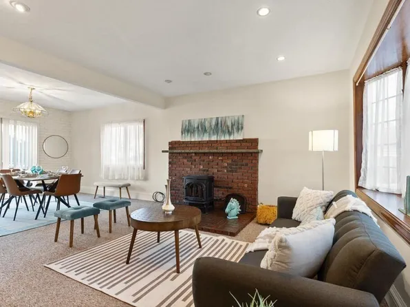 20 Oakland Rd, Malden, MA 02148