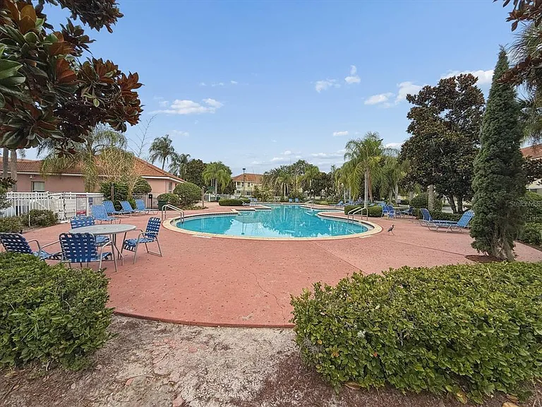 1302 S Beach Cir — Photo 34