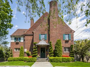 361 New Rochelle Rd, Bronxville, NY 10708