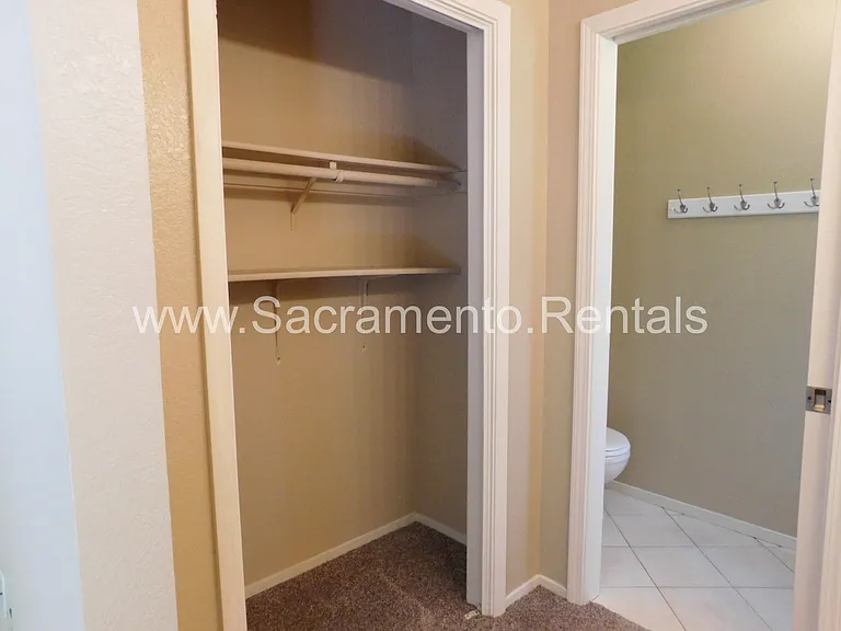 7452 Santa Susana Way — Photo 19