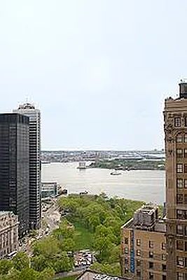 Sold by Citi Habitats | media 6