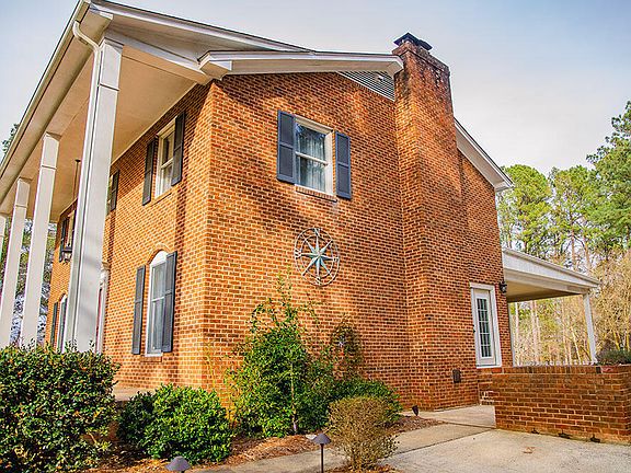 3rd image of 7114 Guess Rd