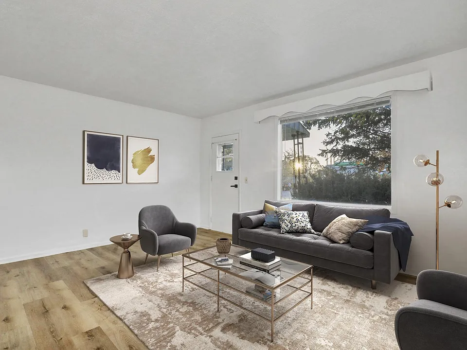 917 S Pennsylvania Ave #1