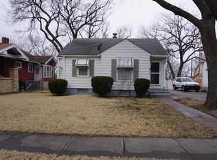 411 S C St, Herington, KS 67449