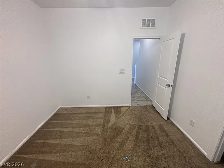 9304 Polwarth Ct — Photo 37