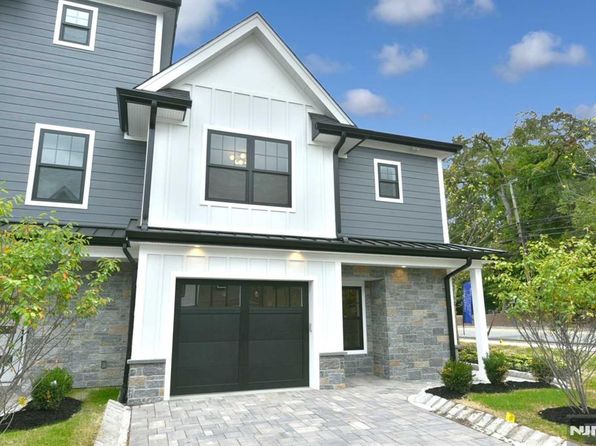 108 Collignon Way #108