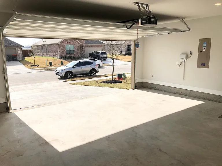 1261 Sharp St — Photo 30