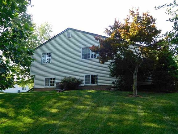 5th image of 3325 W Woodcreek Ct