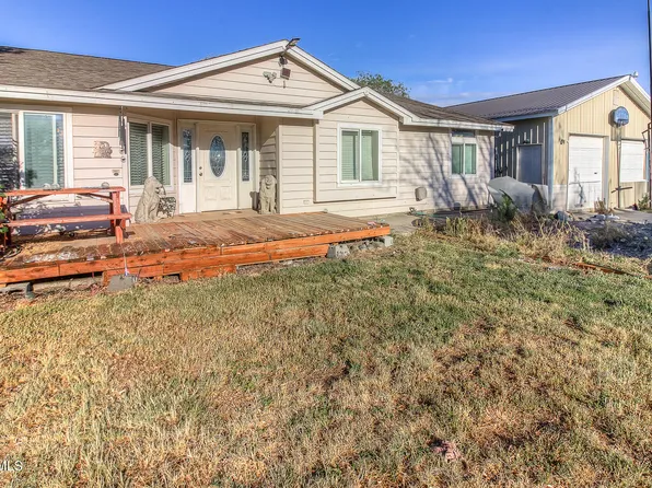 1845 Gurley Rd, Granger, WA 98932