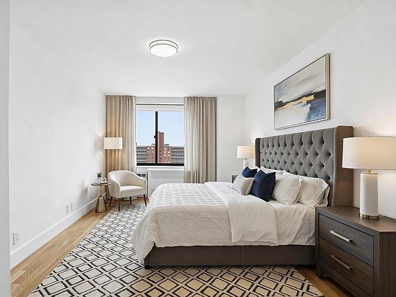 2nd image of 784 Columbus Ave APT 17K
