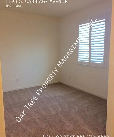 1193 S Carriage Ave — Photo 3