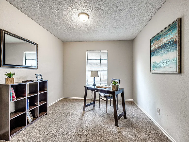 Windsor Place Townhomes — Photo 16