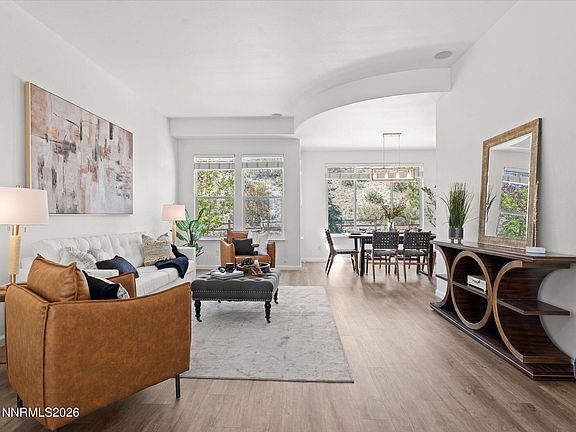 3rd image of 3258 Forest View Ln
