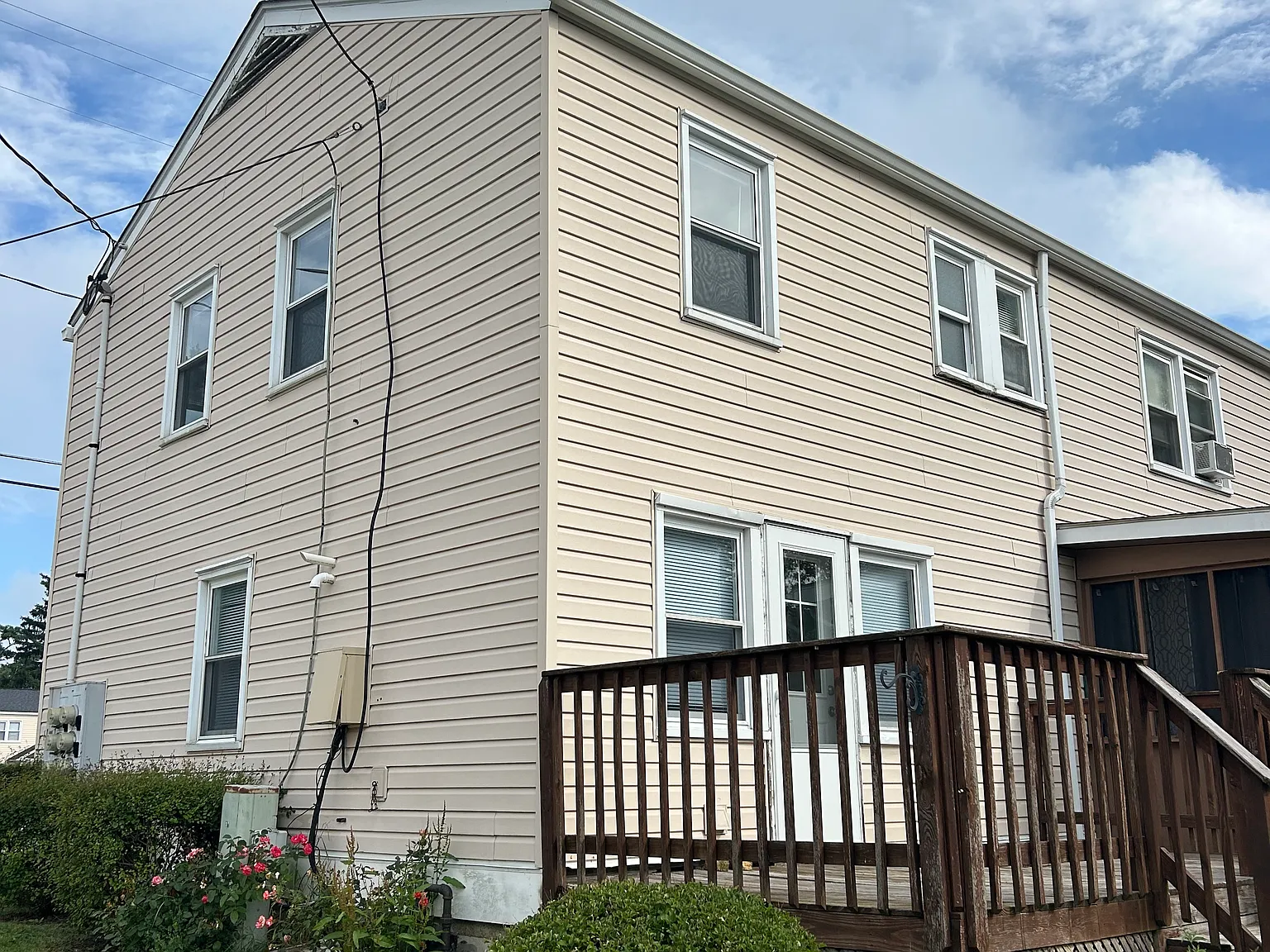 2 bed, 715 sqft, $1,095 — Photo 2