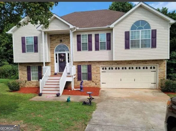 5774 Colonnade Dr, Rex, GA 30273