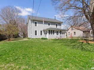 811 2nd Avenue Ct, Hampton, IL 61256