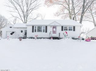 2 Woodlawn Rd, Latham, NY 12110