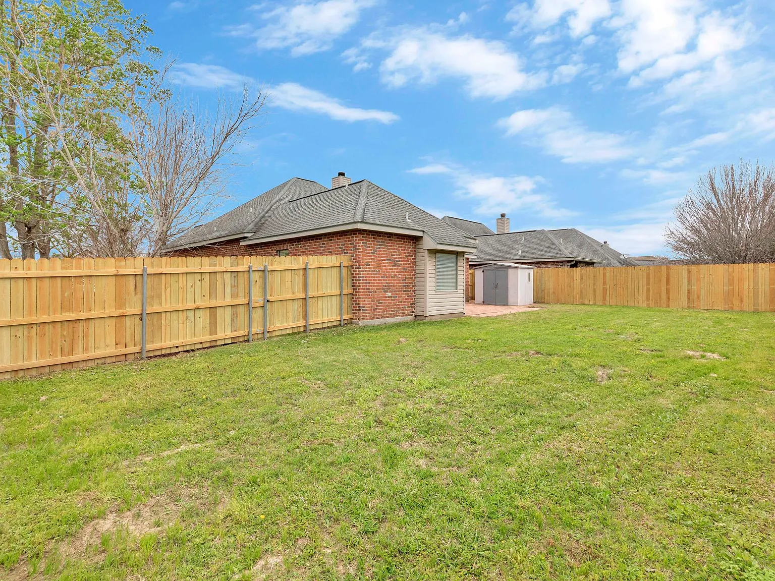 107 Quiet Meadows Cir — Photo 3