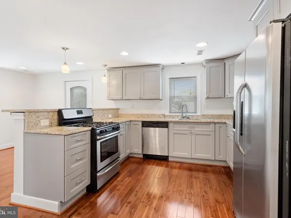 2903 Topaz Rd, Parkville, MD