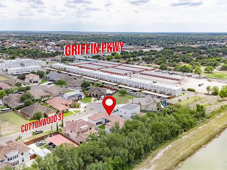 2607 Cottonwood St — Photo 33