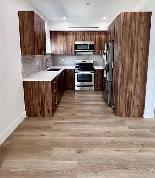 5635 Klump Ave #1/2 — Photo 5