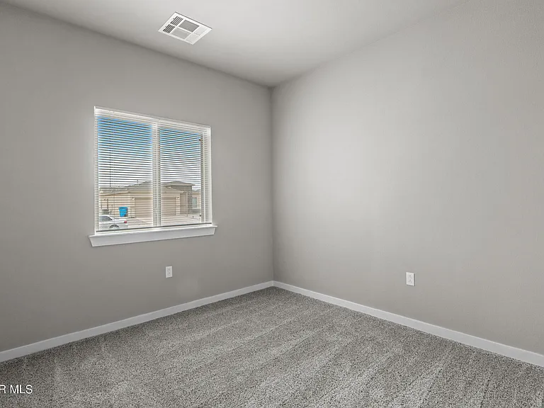 348 San Jose Ct — Photo 15