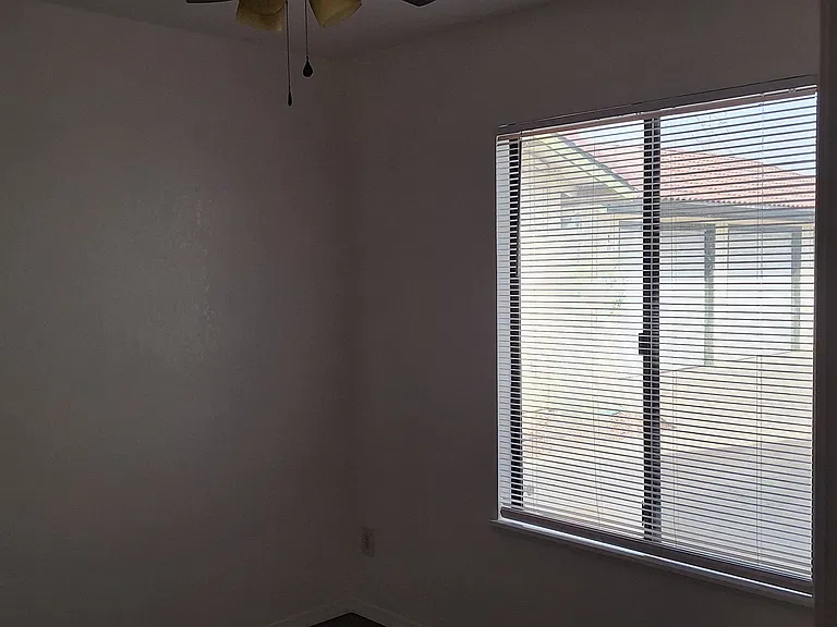 4625 N Emerson Ave — Photo 7