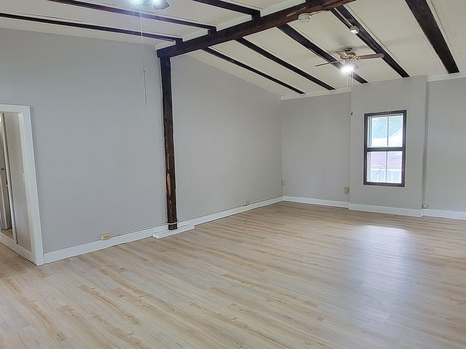 Vaulted Ceilings. New paint and floors throughout.