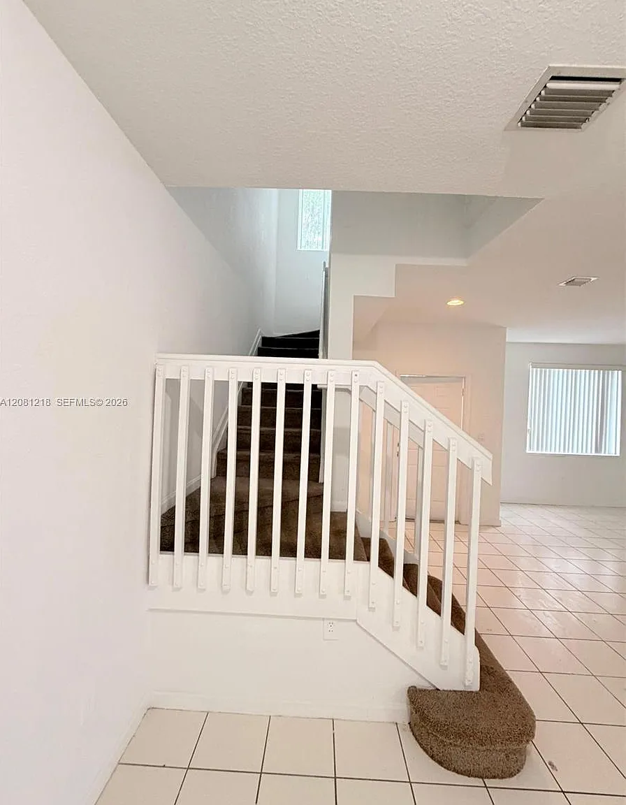 Shoma Townhomes At Keysco — Photo 4