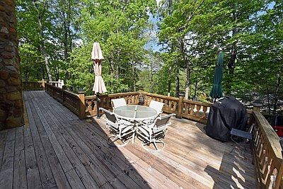 4th image of 34 Mountain Valley Ln