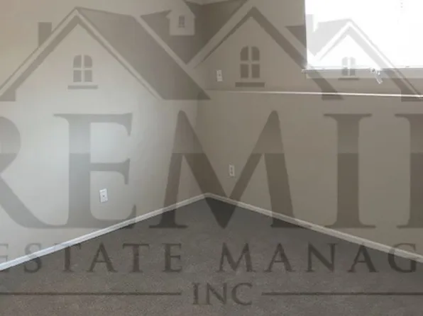 240 W Kump Ave Unit B, Bonner Springs, KS 66012