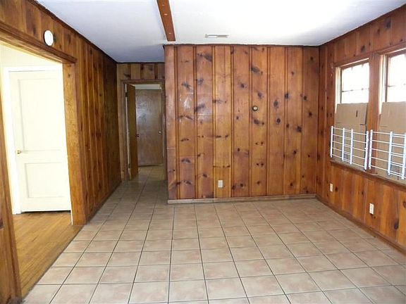 3230 Johnson Ave, Memphis, TN 38112