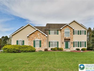 5229 Wagon Wheel Dr N, Schnecksville, PA, 18078