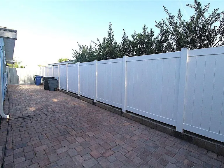 5521 Yorkshire Way — Photo 20