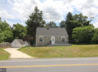 1347 Cooper St, Deptford, NJ 08096