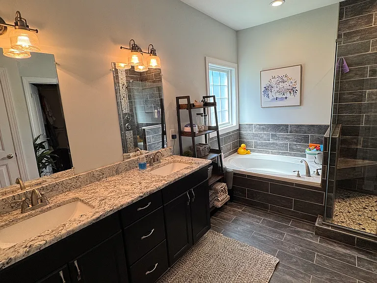 1245 Helmsdale Dr — Photo 17