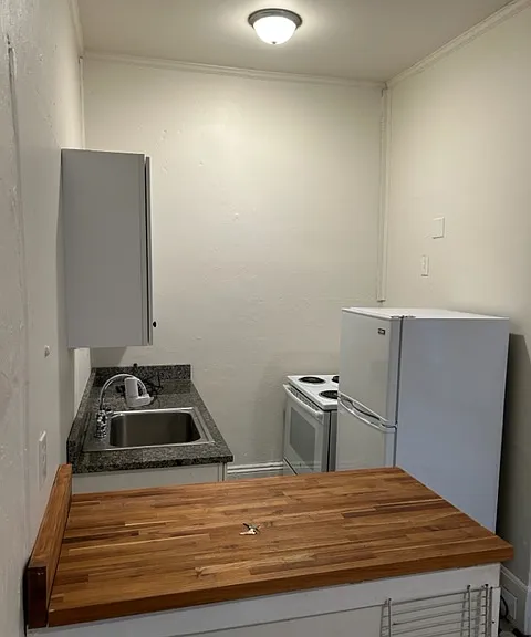 6 Walker St #2 — Photo 6