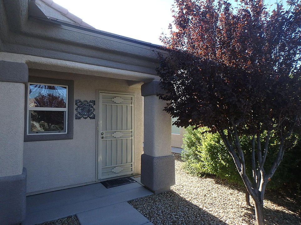 1st image of 7404 Shelduck St